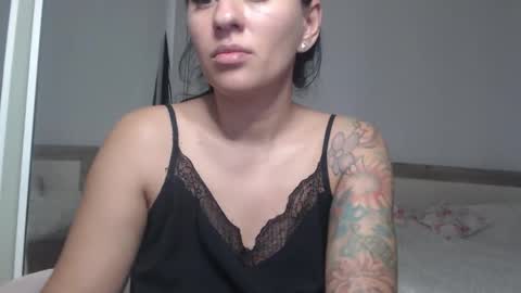 Snapshot of kiramaes chatting on November 5, 7:52 am kiramaes online show from November 5, 7:52 am