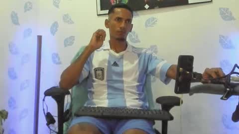 Snapshot of kiran_01 chatting on October 27, 10:58 pm kiran_01 online show from October 27, 10:58 pm