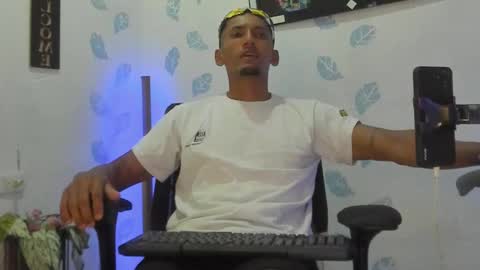 Snapshot of kiran_01 chatting on October 28, 8:33 pm kiran_01 online show from October 28, 8:33 pm