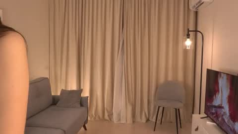 Snapshot of kiri_pvt chatting on October 25, 6:57 pm kiri_pvt online show from October 25, 6:57 pm