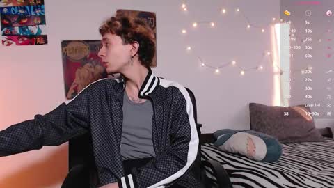 Alan online show from March 12, 2:01 pm