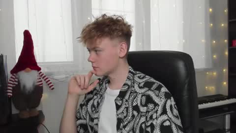 Kirill and Andrey online show from December 24, 12:11 pm