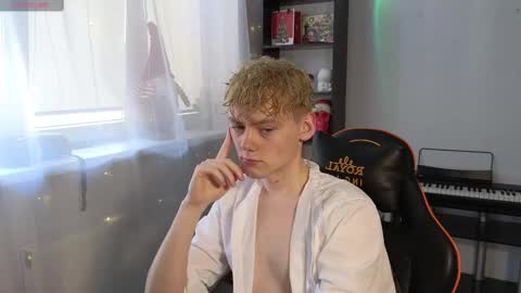 Kirill and Andrey online show from March 10, 9:32 am