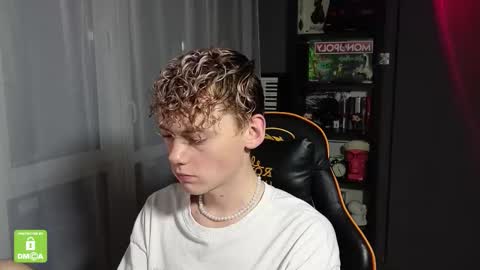 Kirill and Andrey online show from October 4, 10:30 pm