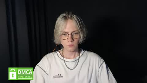 Snapshot of kirill_20_cm chatting on June 11, 9:29 am Kirill and Andrey online show from June 11, 9:29 am