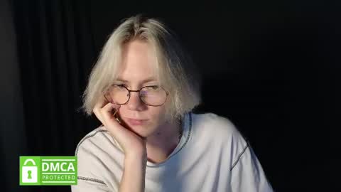 Snapshot of kirill_20_cm chatting on June 22, 4:31 am Kirill and Andrey online show from June 22, 4:31 am