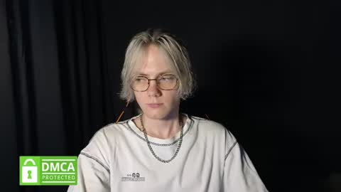 Snapshot of kirill_20_cm chatting on July 3, 9:27 am Kirill and Andrey online show from July 3, 9:27 am