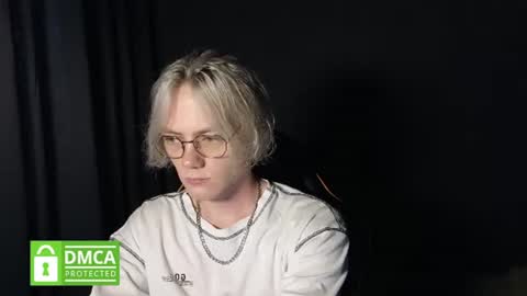 Snapshot of kirill_20_cm chatting on July 5, 12:23 pm Kirill and Andrey online show from July 5, 12:23 pm