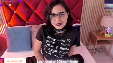 Snapshot of kirivelvet chatting on June 20, 3:42 am Samantha Velvet online show from June 20, 3:42 am