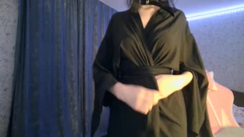 Nicole online show from October 20, 6:19 pm