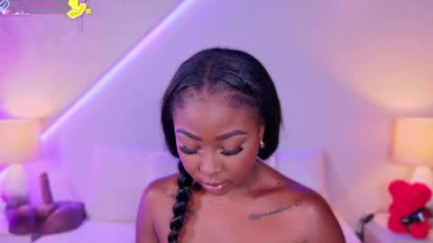 kishalove_ online show from April 27, 11:30 am