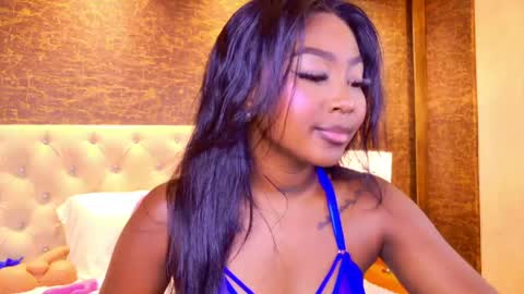 kishalove_ online show from June 9, 4:13 am