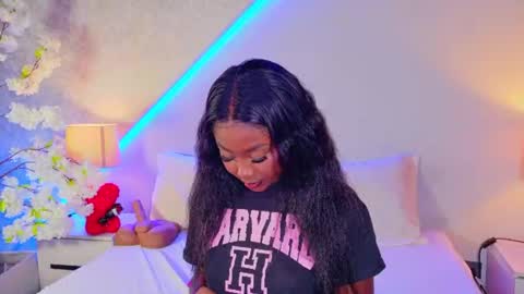 kishalove_ online show from June 15, 10:17 am