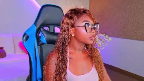 Snapshot of kishalove_ chatting on June 23, 10:02 am kishalove_ online show from June 23, 10:02 am