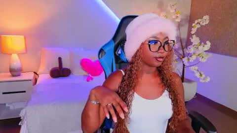 Snapshot of kishalove_ chatting on June 26, 10:19 am kishalove_ online show from June 26, 10:19 am