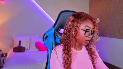 Snapshot of kishalove_ chatting on June 27, 10:09 am kishalove_ online show from June 27, 10:09 am