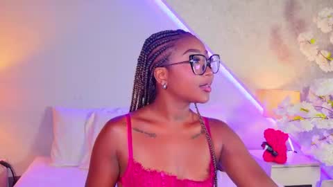 Snapshot of kishalove_ chatting on July 7, 10:19 am kishalove_ online show from July 7, 10:19 am