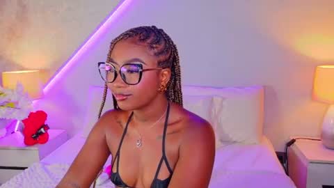 Snapshot of kishalove_ chatting on July 10, 10:18 am kishalove_ online show from July 10, 10:18 am