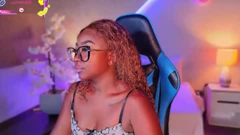 Snapshot of kishalove_ chatting on July 31, 10:47 am kishalove_ online show from July 31, 10:47 am