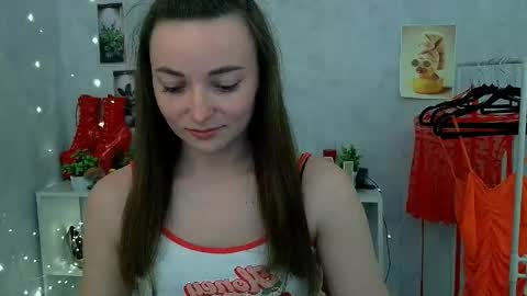 Valeria online show from May 6, 1:05 pm