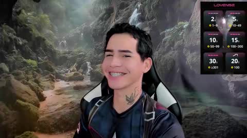 kiss_whitee online show from February 24, 2:04 pm