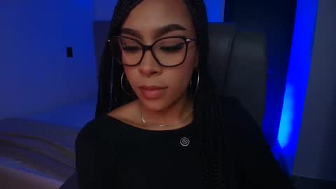 Snapshot of kisscocoaxo chatting on May 31, 2:53 am cocoa online show from May 31, 2:53 am