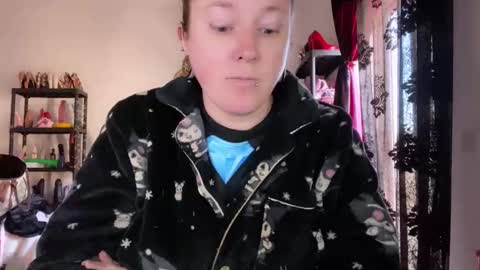 kissica online show from February 23, 2:36 pm