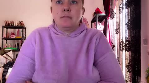 kissica online show from March 3, 9:26 am