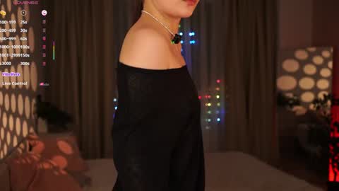 Snapshot of kissiekat chatting on June 12, 8:52 pm Lola online show from June 12, 8:52 pm