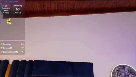 Kissing Company online show from February 27, 8:28 am