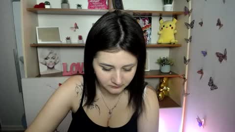 Snapshot of kissleoxx chatting on June 12, 11:09 am kissleoxx online show from June 12, 11:09 am