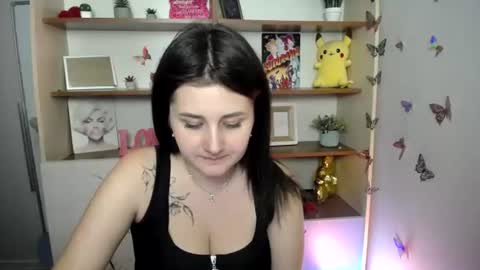 Snapshot of kissleoxx chatting on June 22, 12:24 pm kissleoxx online show from June 22, 12:24 pm