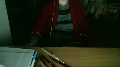 kisslog1 online show from December 14, 8:23 am