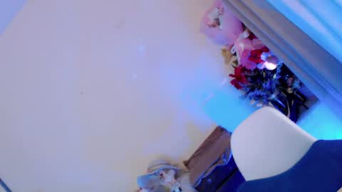 Snapshot of kissmebetter chatting on July 2, 11:44 pm Saint Onicka online show from July 2, 11:44 pm