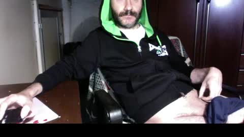 Snapshot of kissofbanned1983 chatting on September 30, 7:46 am kissofbanned1983 online show from September 30, 7:46 am