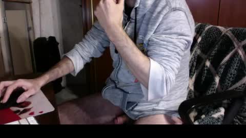 Snapshot of kissofbanned1983 chatting on December 19, 11:39 am kissofbanned1983 online show from December 19, 11:39 am