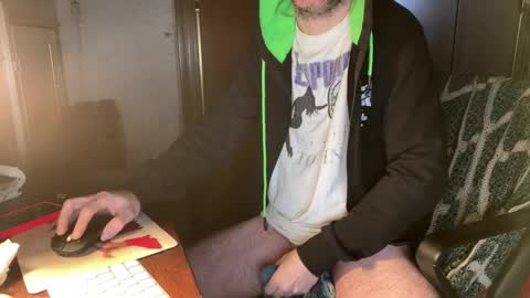 kissofbanned1983 online show from March 4, 11:05 am