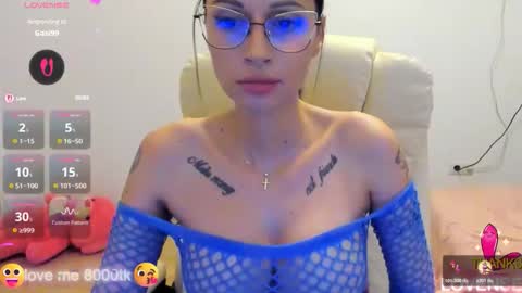kisssnicol online show from October 19, 4:29 pm