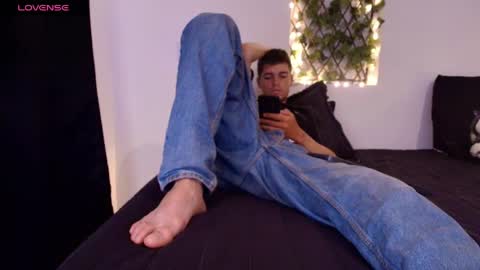Snapshot of kisstarxxx chatting on May 13, 5:38 am Helena and Brad online show from May 13, 5:38 am