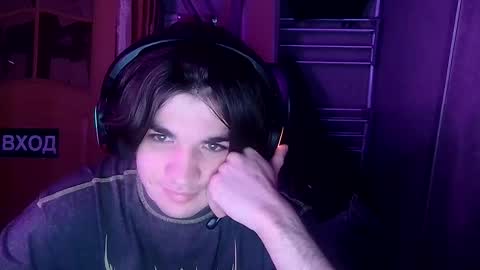 kissy_may_may online show from March 14, 12:50 am