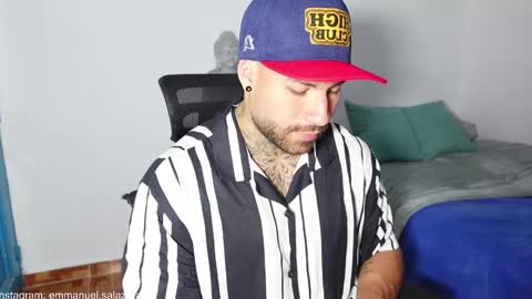 Snapshot of kite__ chatting on December 29, 1:34 am kite__ online show from December 29, 1:34 am