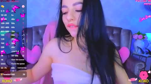 Snapshot of kitnis1love chatting on March 11, 8:59 pm kitness online show from March 11, 8:59 pm