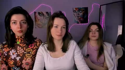 kitniss online show from February 6, 8:56 pm