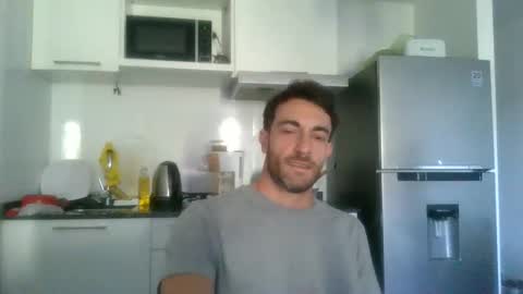Snapshot of kitosssss chatting on December 9, 11:15 am Steve Cocks online show from December 9, 11:15 am
