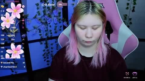 Snapshot of kitsune_little chatting on May 9, 11:32 pm kitsune_little online show from May 9, 11:32 pm
