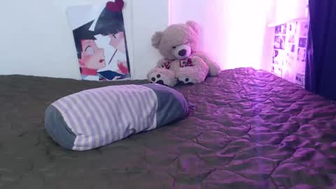 Snapshot of kitsunearineko chatting on January 9, 9:47 pm Ari Keimiwrights online show from January 9, 9:47 pm