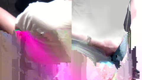 Snapshot of kitt123123 chatting on April 19, 10:03 am kitt online show from April 19, 10:03 am
