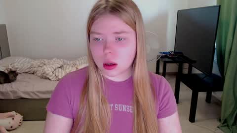 Jennyblonde and Emmabrunette online show from May 29, 2:04 pm