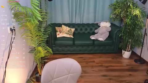 barbara online show from March 8, 5:55 am