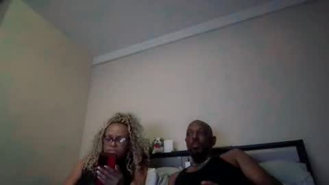 kittendiva42 online show from October 17, 4:37 am